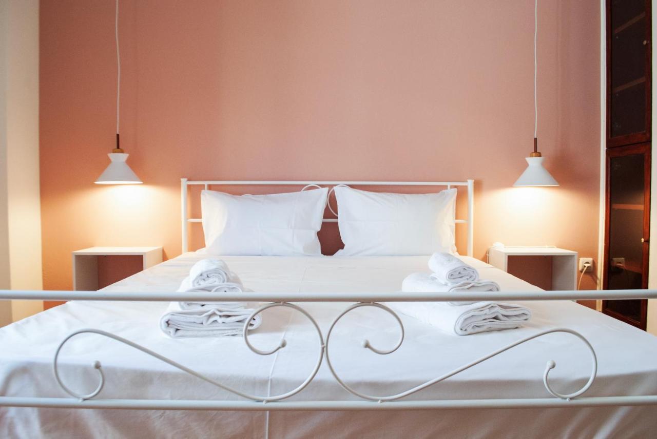Your Comfy Apartment In Acropolis Area أثينا المظهر الخارجي الصورة