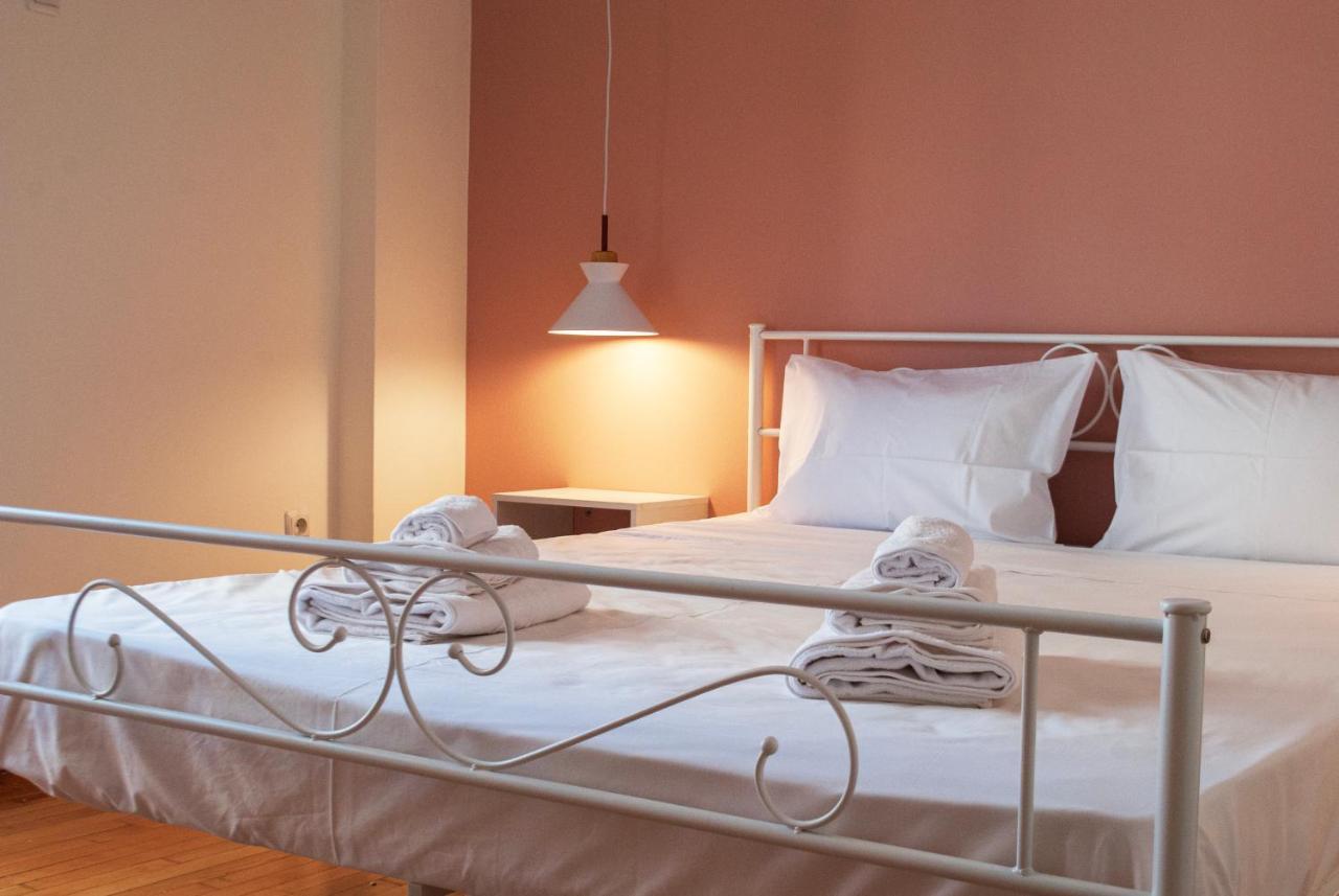 Your Comfy Apartment In Acropolis Area أثينا المظهر الخارجي الصورة