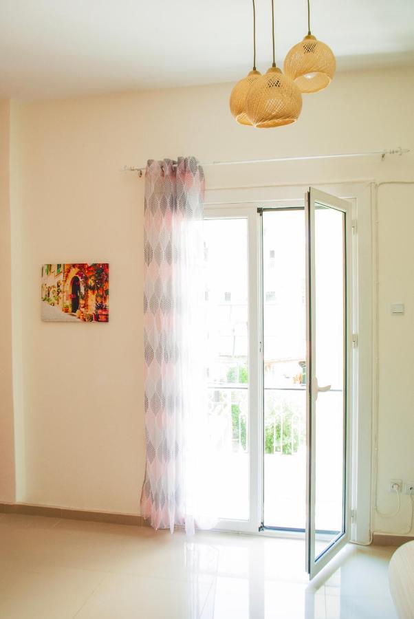 Your Comfy Apartment In Acropolis Area أثينا المظهر الخارجي الصورة